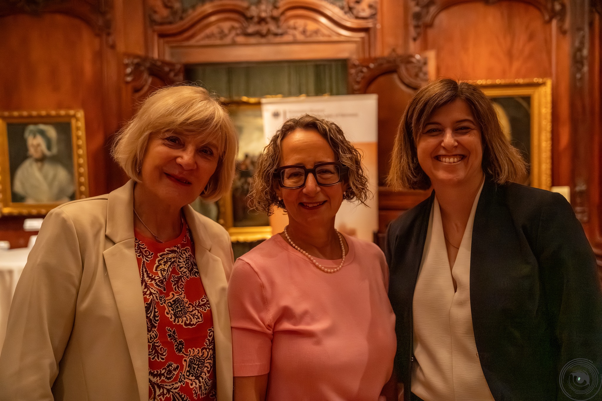 Members of the Society at the 190 years celebration